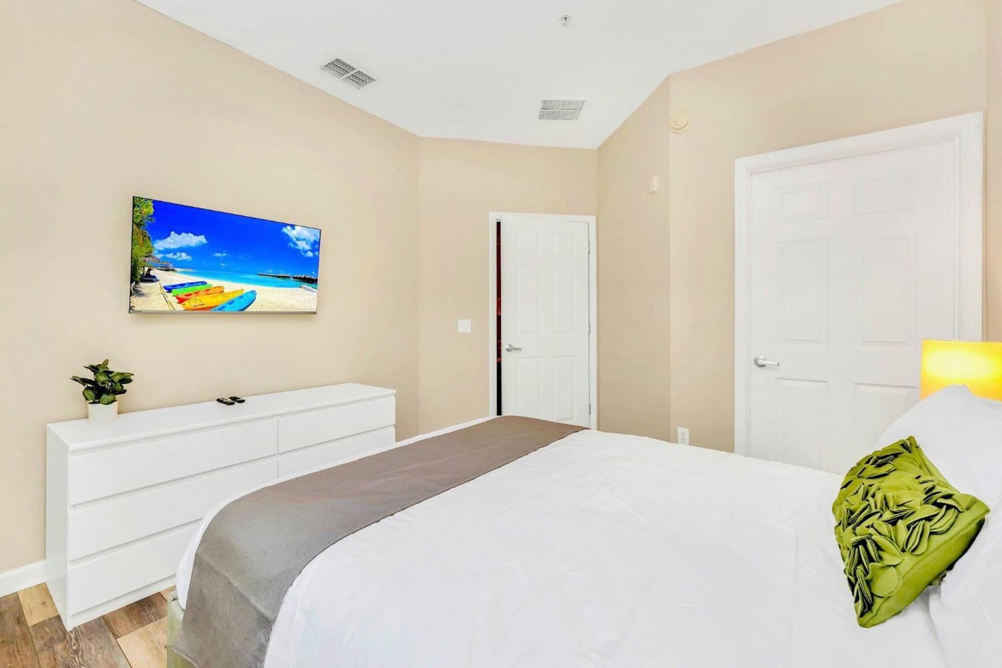 Near Disney - 3Br Condo - Pool Hot Tub And Games Orlando Exteriör bild